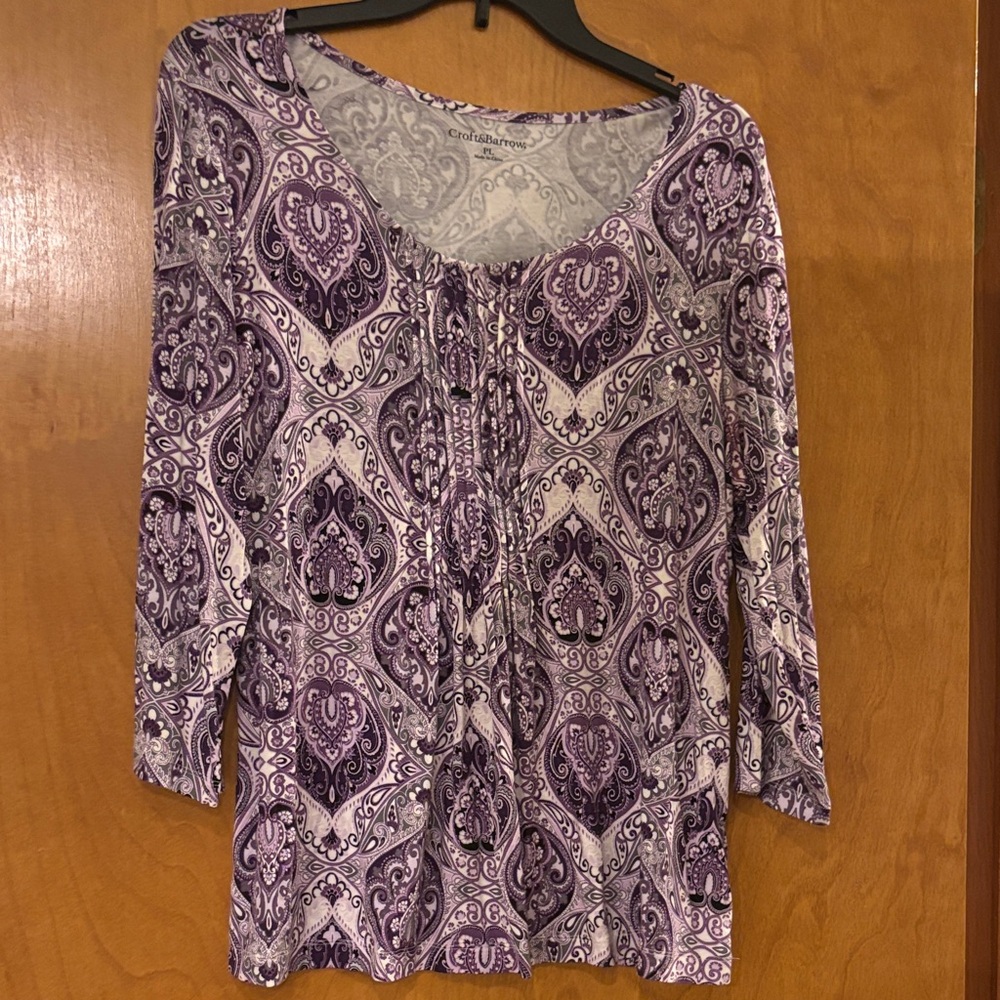 Croft & Barrow Lavender and White Paisley Blouse